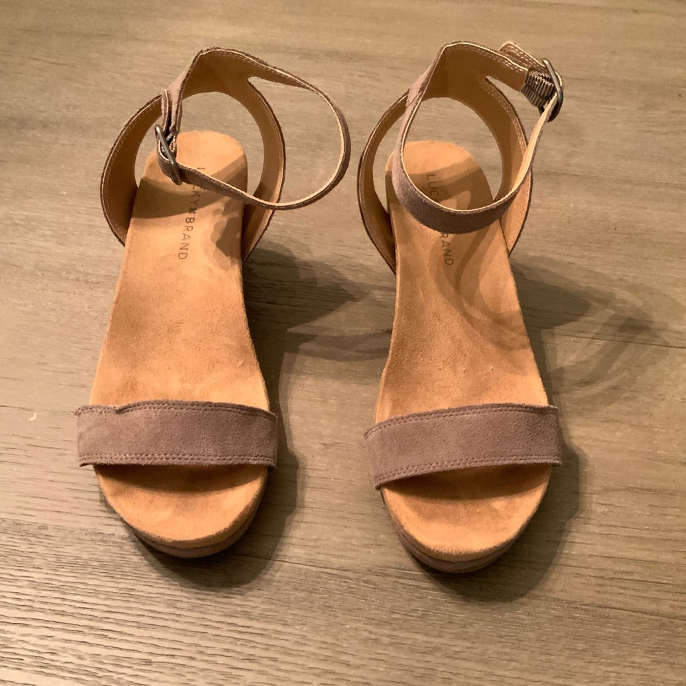 Lucky brand sandal